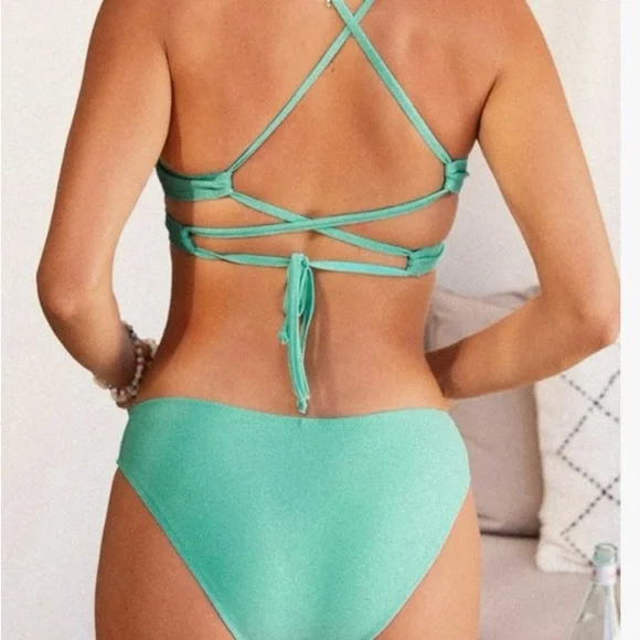 Cupshe aqua green bikini - Picture 3 of 10